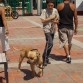 la convivencia con la gente es importante aqui con un niño que se conocio ese día de entreno 