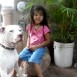 ella y su pitbull