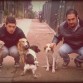 Junto a Saeta y mi hermano junto a sus perras galgo de 5 meses, Hiena y Duna...ahhh y el de espaldas es Gon...